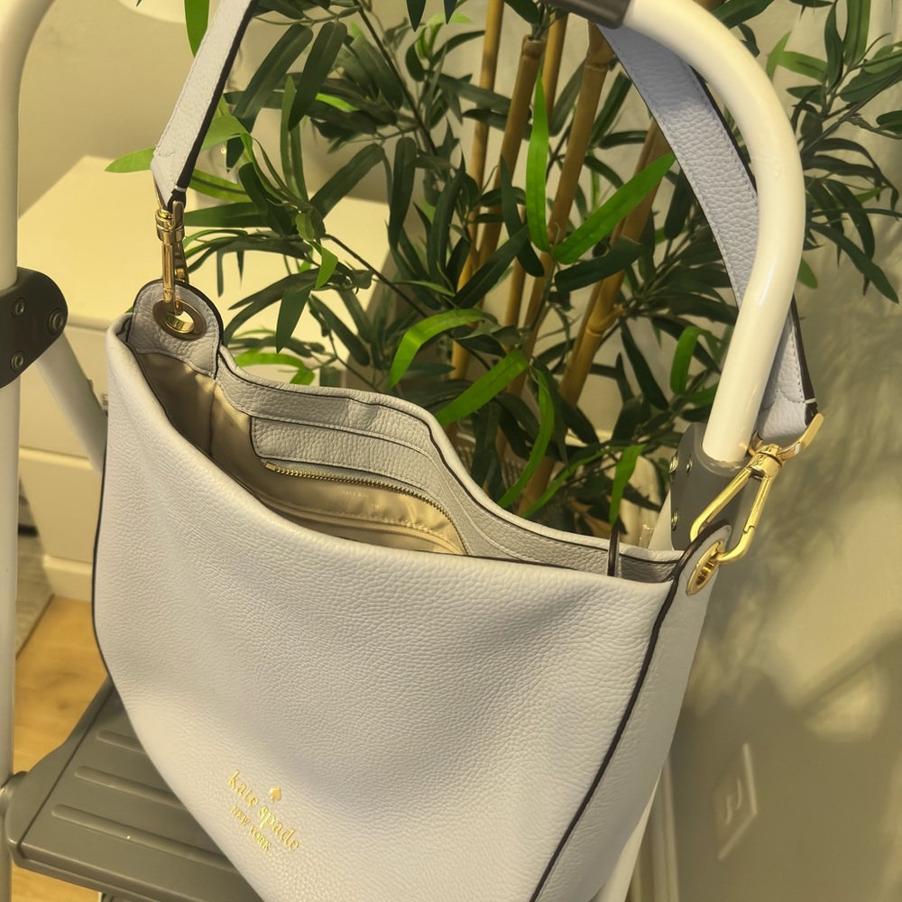 kate spade pale blue pebbled leather shoulder bag with gold hardware - Picture 3 of 4